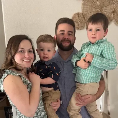 Chiropractor Adams WI Collin McCulloch with Family Group Photo